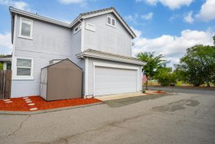 Single Family Residence, Woodside circle, Petaluma, CA 94954 - 6