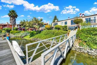 Condominium,  Marina drive, Napa, CA 94559 - 90