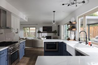 Single Family Residence,  Vintage court, Napa, CA 94558 - 9