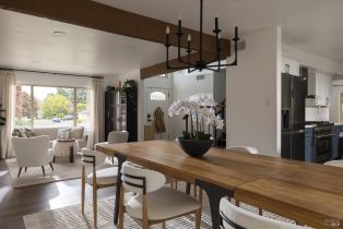 Single Family Residence,  Vintage court, Napa, CA 94558 - 2