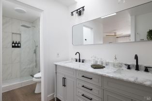 Single Family Residence,  Vintage court, Napa, CA 94558 - 19