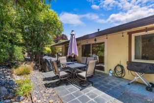 Single Family Residence, Las Casitas court, Santa Rosa, CA 95403 - 22