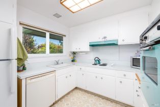 Condominium,  Las Casitas court, Santa Rosa, CA 95403 - 6
