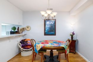 Condominium,  Las Casitas court, Santa Rosa, CA 95403 - 5