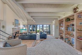 Single Family Residence,  Bay Flat road, Bodega Bay, CA 94923 - 4