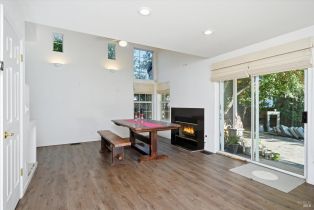 Single Family Residence,  Young court, Napa, CA 94558 - 14