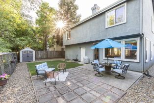 Single Family Residence,  Blackberry drive, Napa, CA 94558 - 30