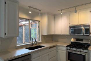 Single Family Residence,  dawn way, Windsor, CA 95492 - 15