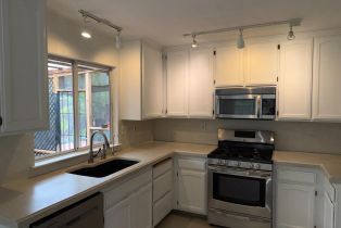 Single Family Residence,  dawn way, Windsor, CA 95492 - 14