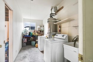 Single Family Residence,  Valley Oaks drive, Santa Rosa, CA 95409 - 20