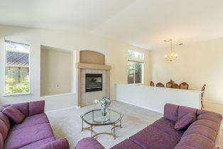 Single Family Residence,  16th Hole drive, Windsor, CA 95492 - 12