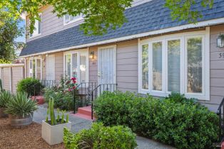 Residential Income,  Verano avenue, Sonoma, CA 95476 - 6