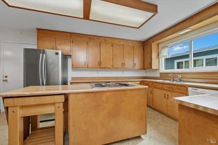 Single Family Residence,  Sacramento avenue, Santa Rosa, CA 95405 - 4