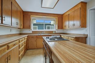 Single Family Residence,  Sacramento avenue, Santa Rosa, CA 95405 - 5