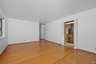 Single Family Residence,  Sacramento avenue, Santa Rosa, CA 95405 - 10