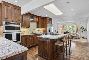 Single Family Residence, Berry lane, Napa, CA 94558 - 4