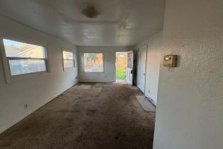 Single Family Residence,  Hendley street, Santa Rosa, CA 95404 - 4