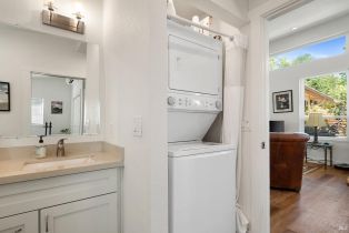 Single Family Residence, Sonoma highway, Santa Rosa, CA 95409 - 49