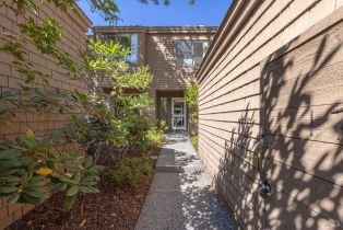 Townhouse, Silverado trail, Napa, CA 94558 - 2