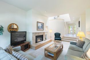 Townhouse, Silverado trail, Napa, CA 94558 - 10