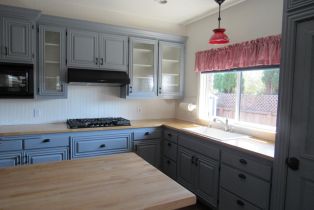 Single Family Residence,  Ray court, Sonoma, CA 95476 - 4