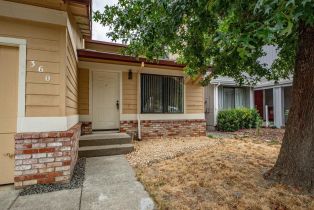 Single Family Residence,  Raven court, Healdsburg, CA 95448 - 4