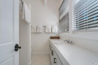 Single Family Residence,  Warm Springs road, Glen Ellen, CA 95442 - 42