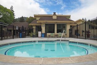 Single Family Residence,  Luna court, Santa Rosa, CA 95405 - 22