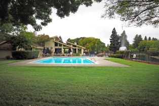 Single Family Residence,  Luna court, Santa Rosa, CA 95405 - 21
