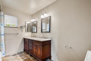 Single Family Residence,  Blackwood court, Napa, CA 94558 - 39