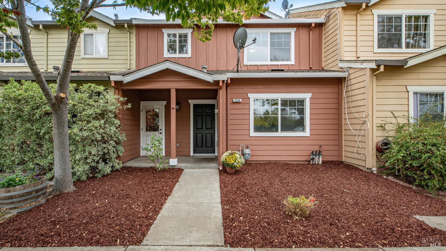 Single Family Residence, Iroquois street, Santa Rosa, CA 95403 - 1