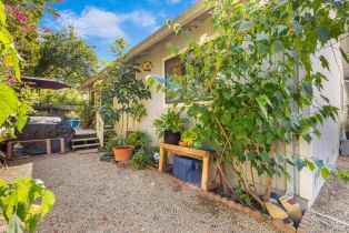 Single Family Residence,  Hummingbird court, Healdsburg, CA 95448 - 16