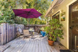 Single Family Residence,  Hummingbird court, Healdsburg, CA 95448 - 13