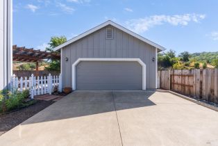 Single Family Residence,  Palomino court, Healdsburg, CA 95448 - 30