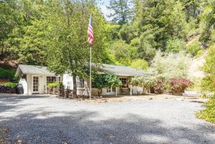 Single Family Residence, 1311 W Dry Creek Rd, Healdsburg, CA  Healdsburg, CA 95448