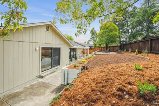 Single Family Residence,  Park Tree lane, Sonoma, CA 95476 - 32