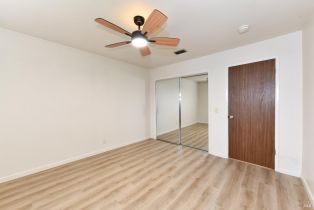 Condominium,  Vineyard circle, Yountville, CA 94559 - 8