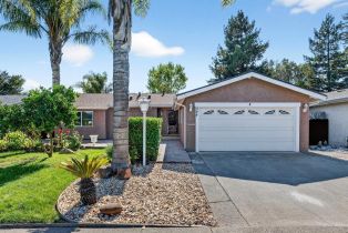 Single Family Residence, 844 Cedarwood Ln, Petaluma, CA  Petaluma, CA 94954