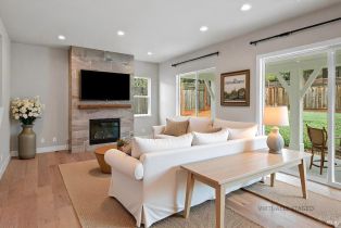 Single Family Residence,  Aaron drive, Santa Rosa, CA 95404 - 6