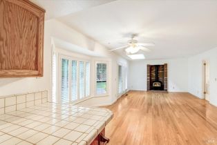 Single Family Residence,  Fairway court, Healdsburg, CA 95448 - 17