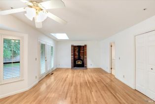 Single Family Residence,  Fairway court, Healdsburg, CA 95448 - 18