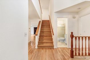 Single Family Residence,  Fairway court, Healdsburg, CA 95448 - 14