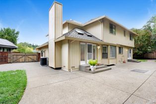 Single Family Residence,  Fairway court, Healdsburg, CA 95448 - 41
