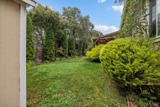 Single Family Residence,  Anish way, Windsor, CA 95492 - 52