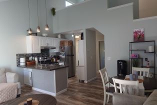 Townhouse,  Courtyards East none, Windsor, CA 95492 - 8