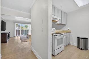 Condominium,  Townview avenue, Santa Rosa, CA 95405 - 6