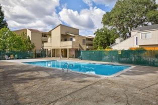 Condominium,  Townview avenue, Santa Rosa, CA 95405 - 26