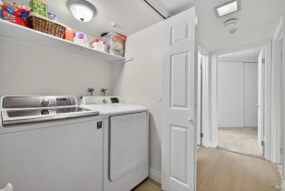 Condominium,  Townview avenue, Santa Rosa, CA 95405 - 17