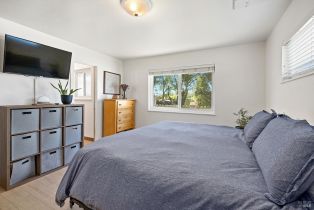 Single Family Residence,  Bailhache avenue, Healdsburg, CA 95448 - 24