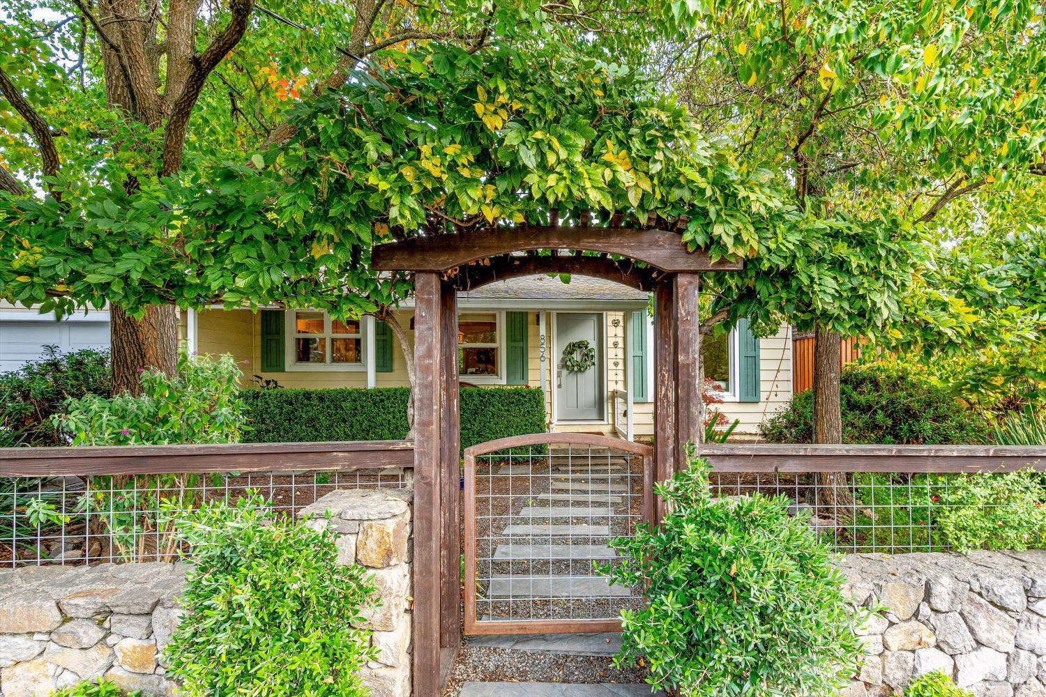 Single Family Residence, 5th street, Sonoma, CA 95476 - 1